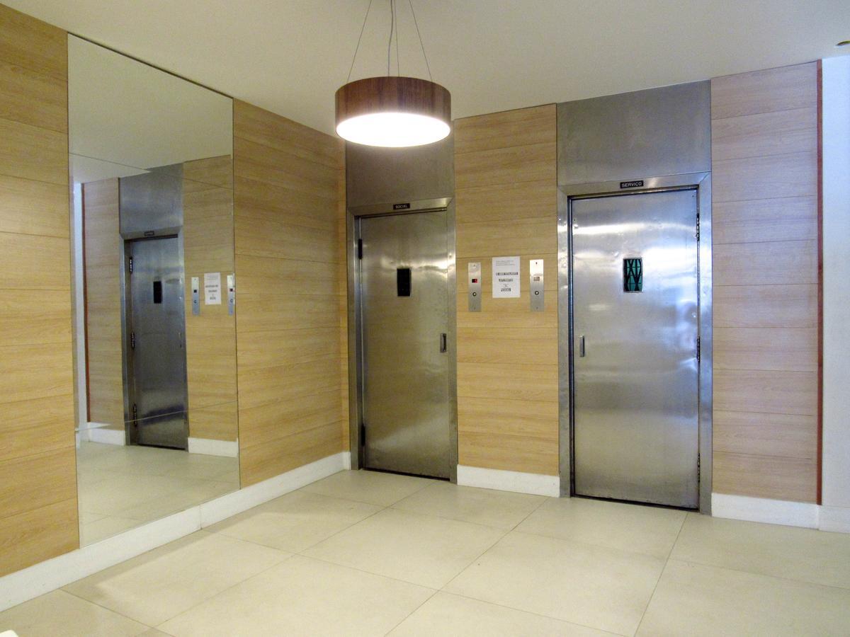 Apartamento Lindo E Economico! Quadra Praia Copacabana